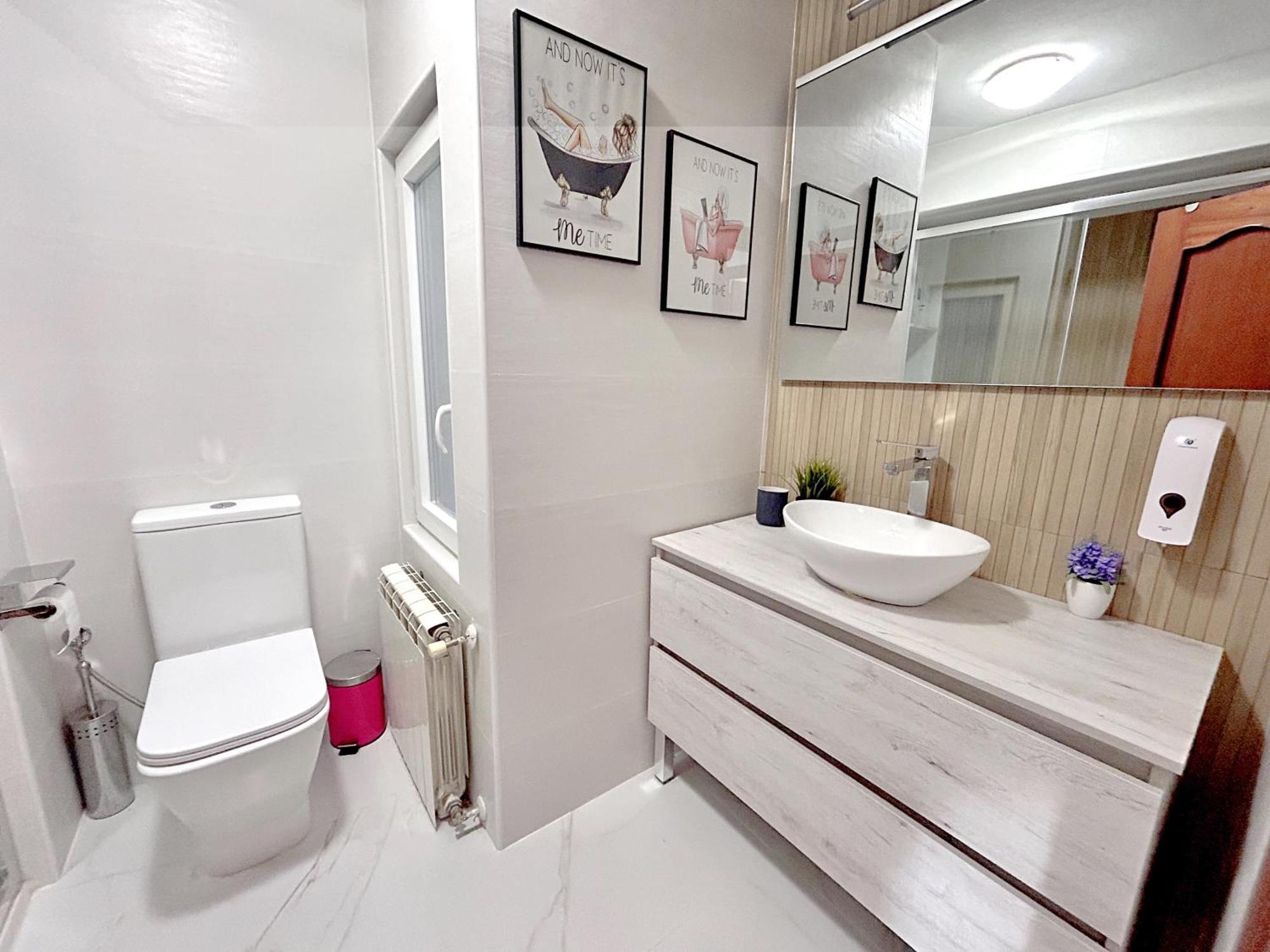 Apartament Nuevo Cerca Centro , Wifi Y Calefaccion Oviedo Zewnętrze zdjęcie